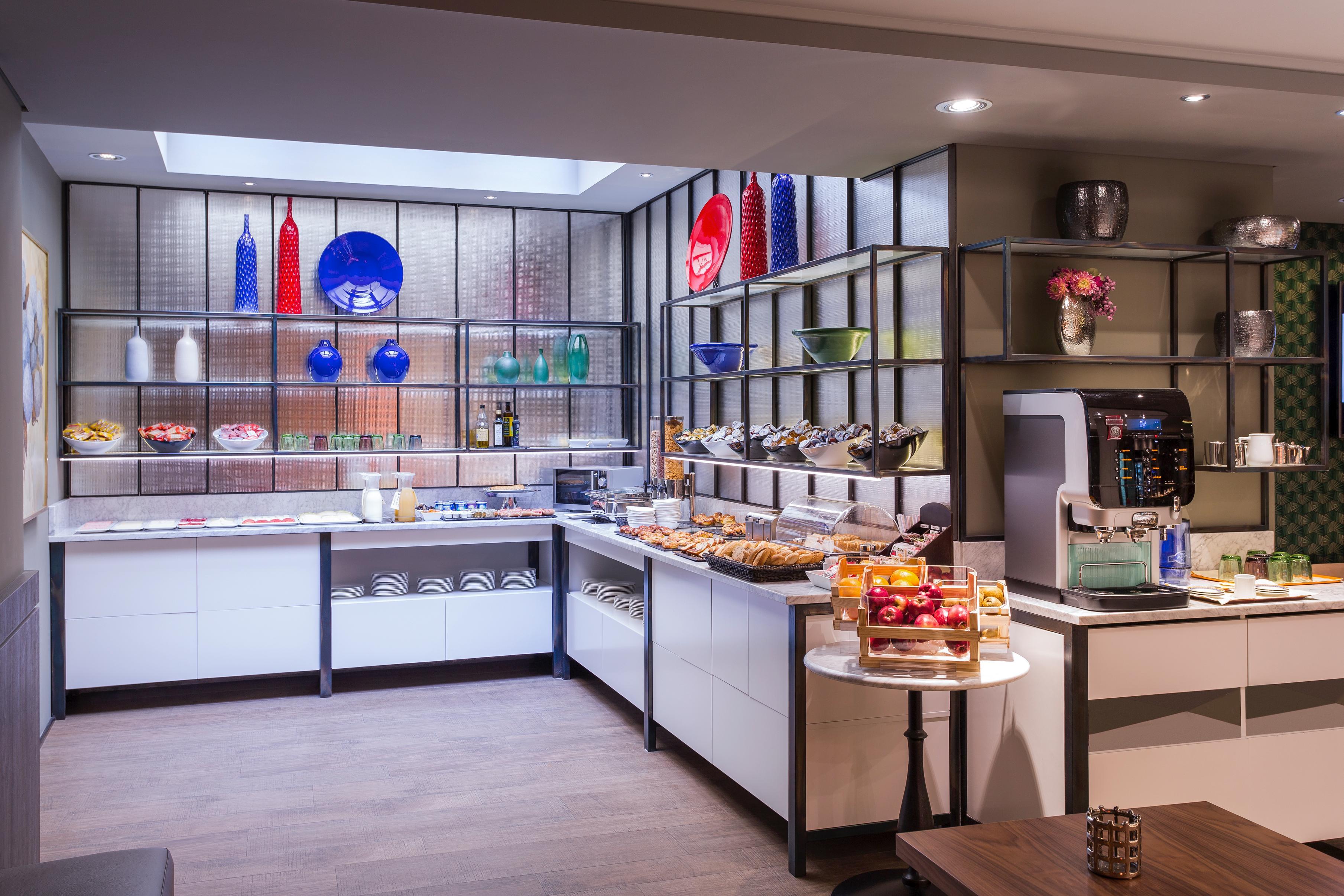 Mercure Madrid Centro Екстериор снимка