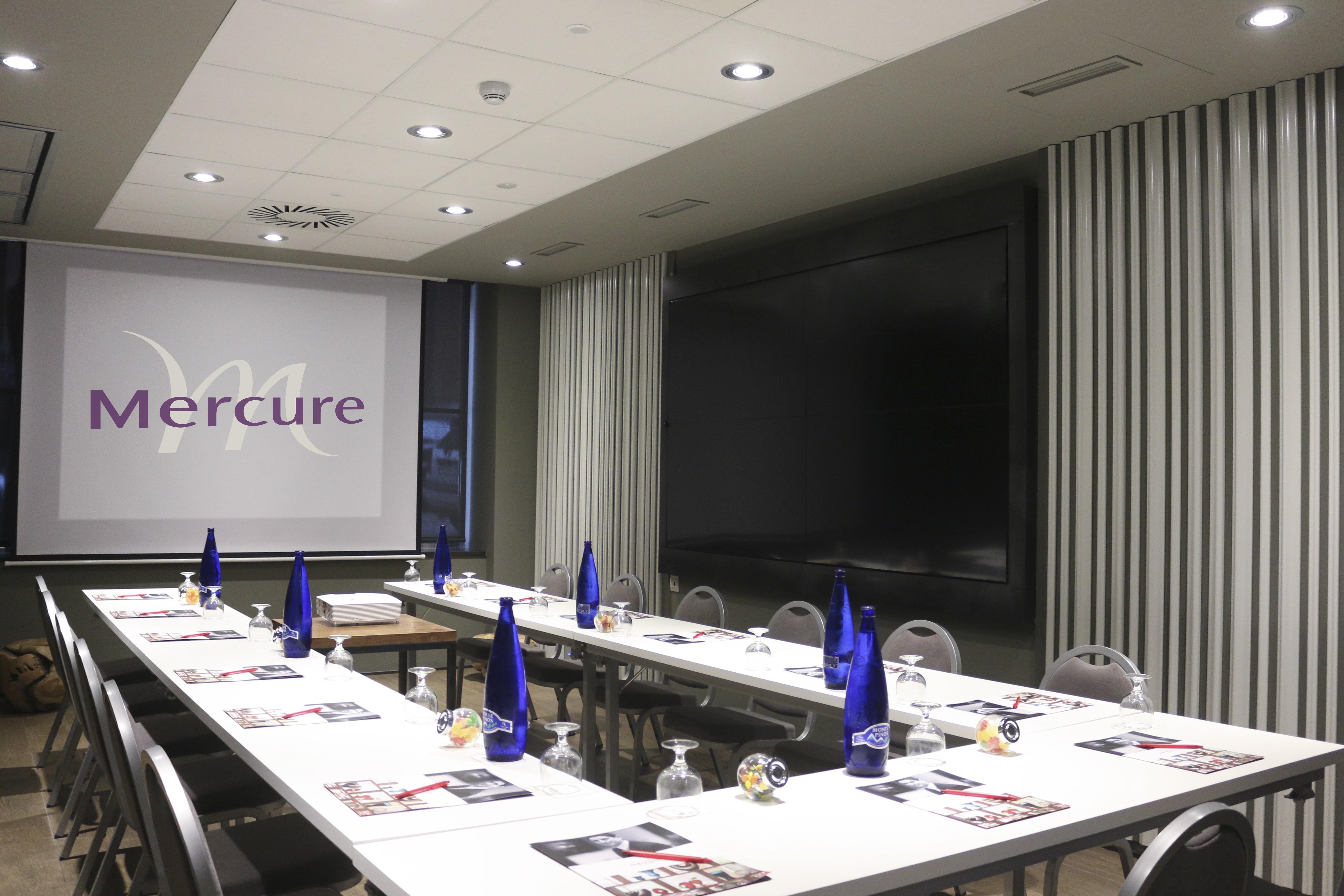 Mercure Madrid Centro Екстериор снимка