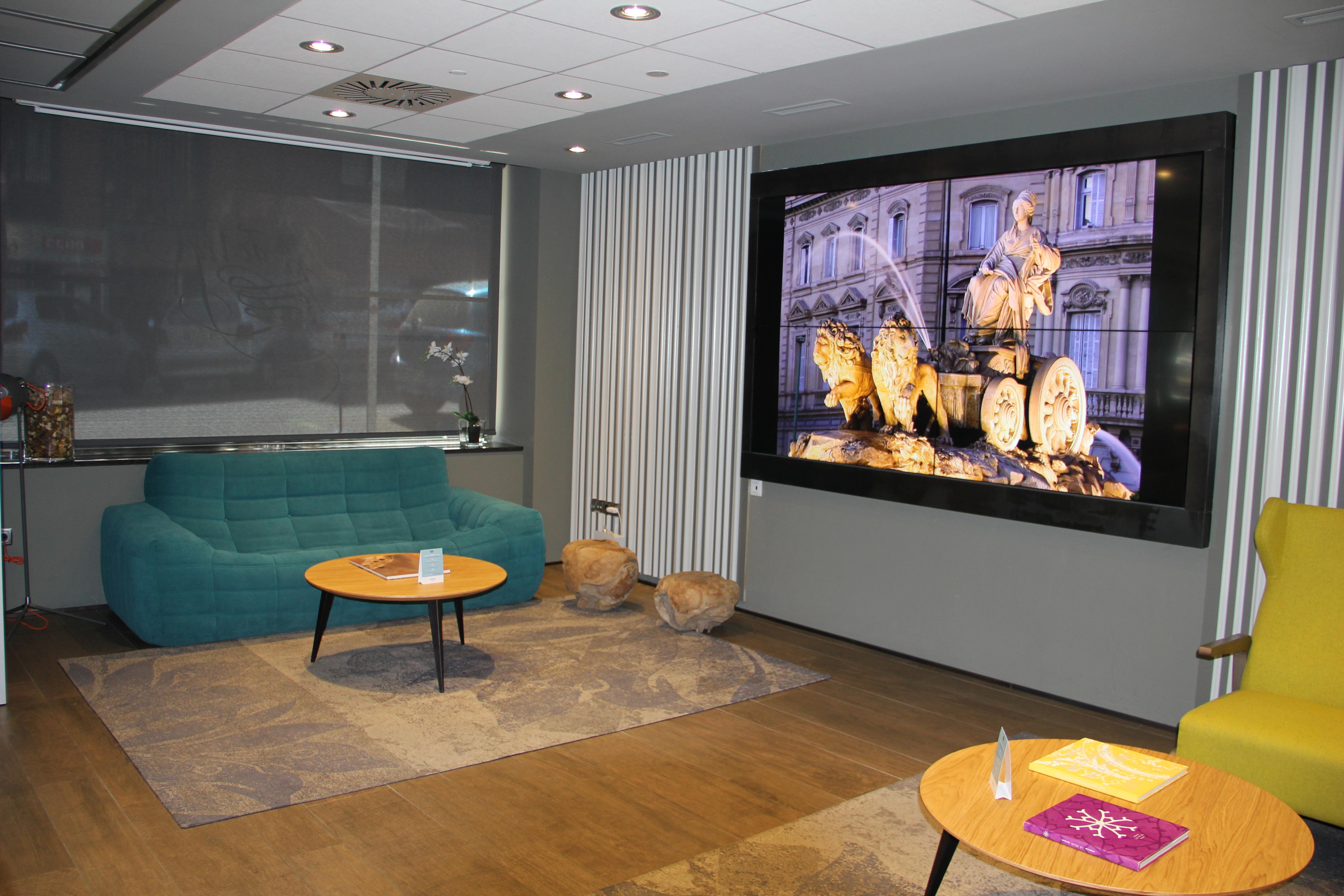 Mercure Madrid Centro Екстериор снимка