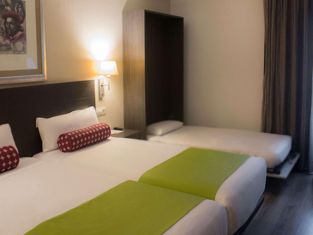 Mercure Madrid Centro Екстериор снимка
