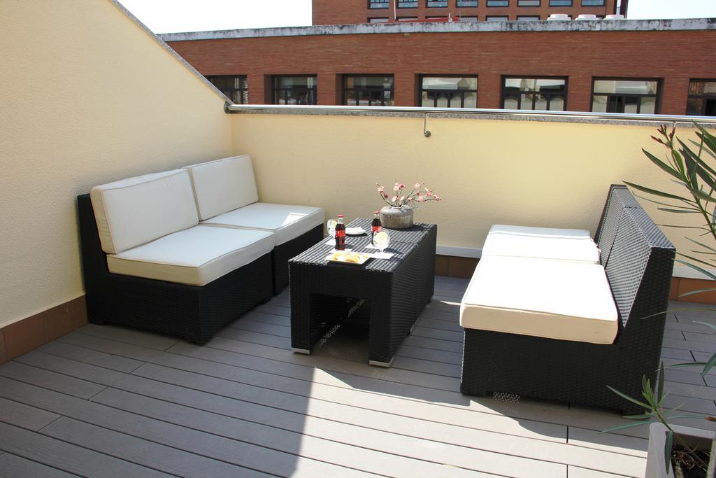 Mercure Madrid Centro Екстериор снимка